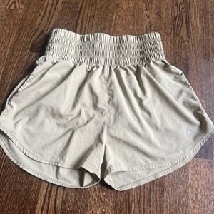Nike One Dri-FIT Ultra High-Waisted 3" Brief-Lined Shorts Women's Size M
